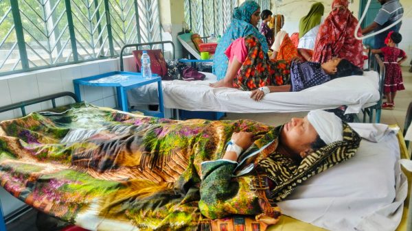 ভাঙ্গুড়ায় ভাড়াটিয়া পেটালেন বাসার মালিক কে